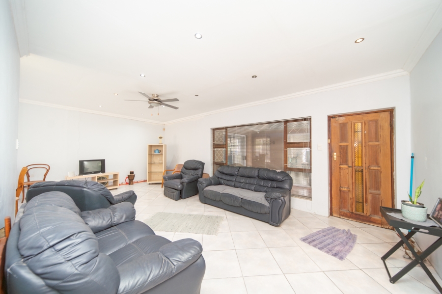 3 Bedroom Property for Sale in Nahoon Valley Park Eastern Cape